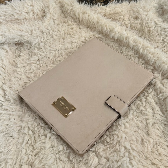 Coach & Michael Kors tablet covers (2) - Picture 8 of 16